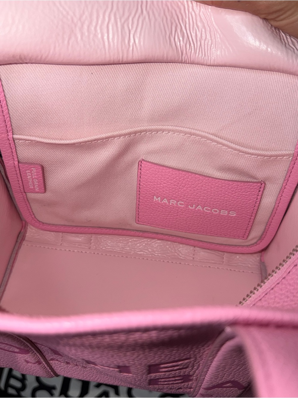 Marc Jacobs Fluro Pink The Tote Bag Small Leather - Picture 8 of 10